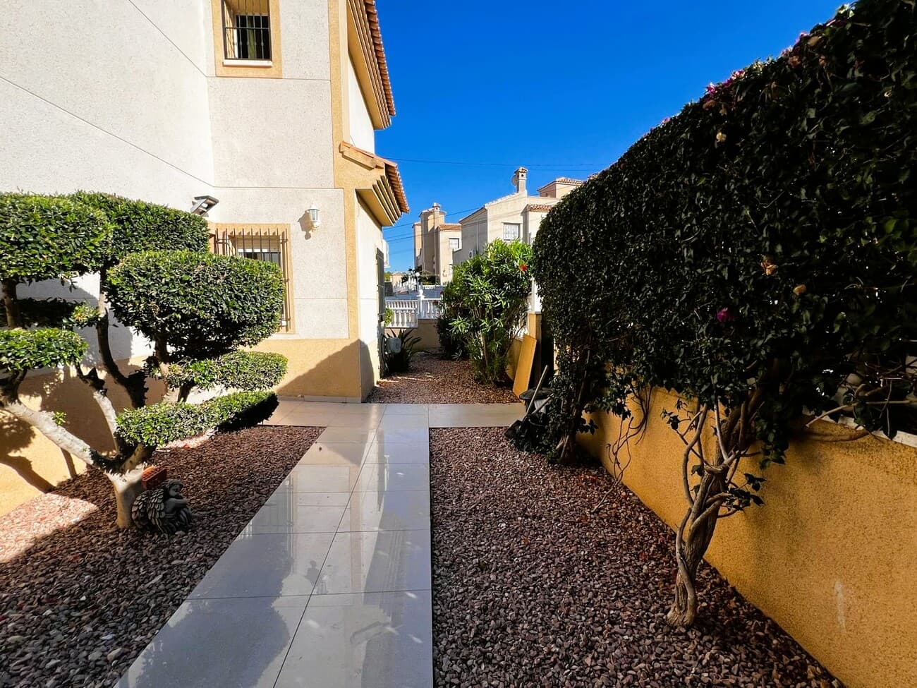Vrijstaande Villa met 3 slaapkamers in Orihuela Costa - 10