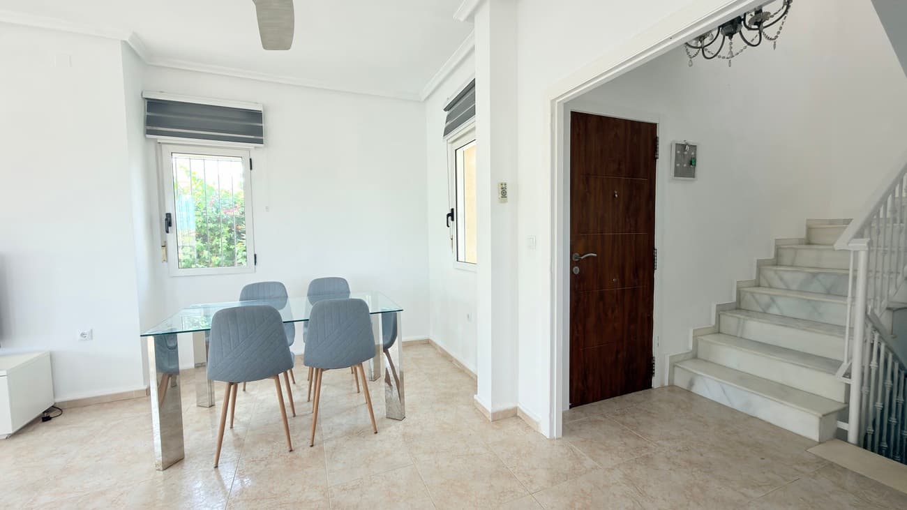 Vrijstaande Villa met 3 slaapkamers in Orihuela Costa - 15