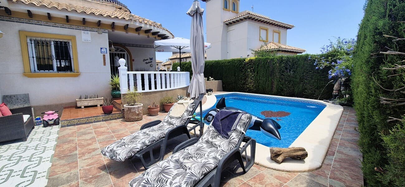 Villa - Chalet de 4 dormitorios en Orihuela Costa - 4
