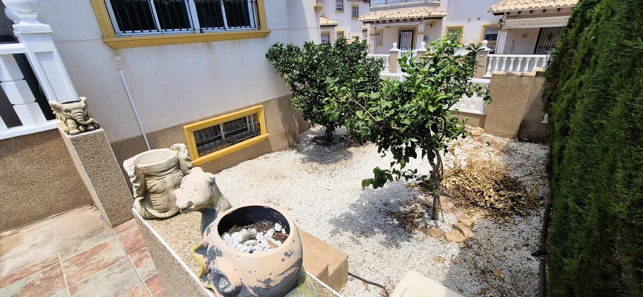 Villa - Chalet de 4 dormitorios en Orihuela Costa - 38
