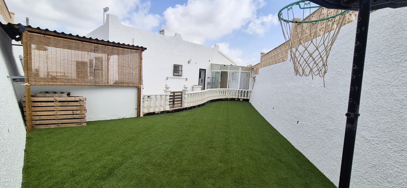2 bed Bungalow in Blue Lagoon - 6