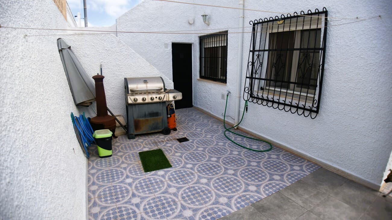 2 bed Bungalow in Blue Lagoon - 9