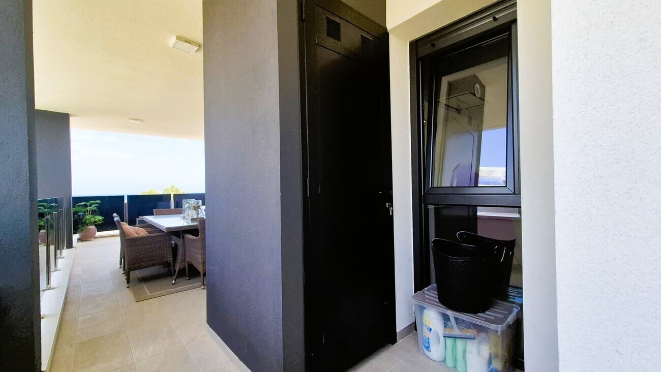Tussenverdieping Appartement met 3 slaapkamers in Orihuela Costa - 28