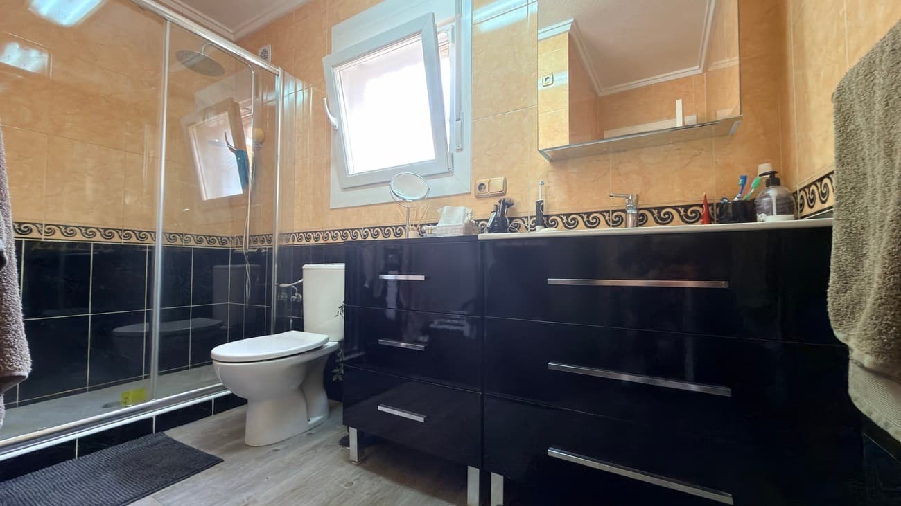 2 bed Semi-Detached House in Villamartin - 22