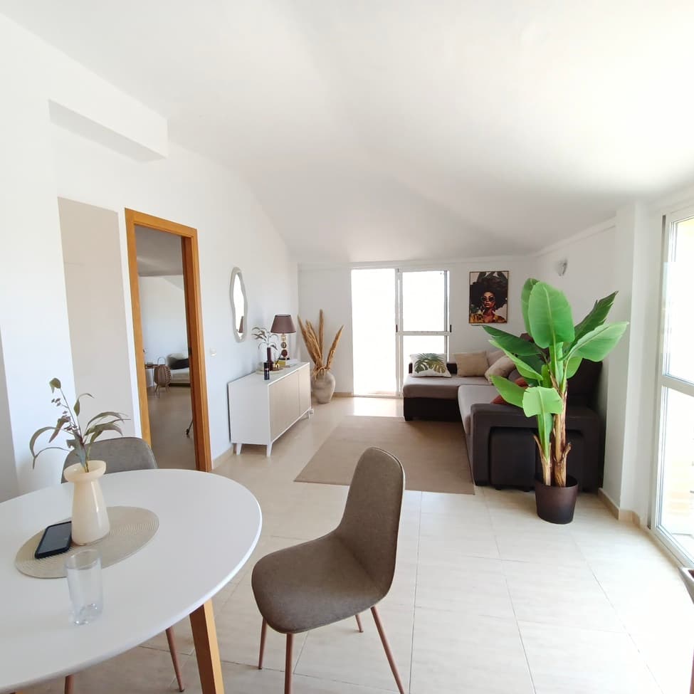 3 bed Middle Floor Apartment in Sucina - 2