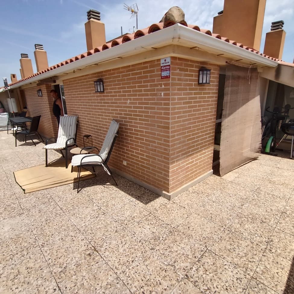 3 bed Middle Floor Apartment in Sucina - 4