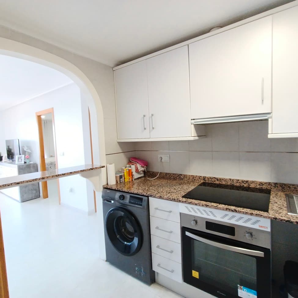 2 bed Middle Floor Apartment in Sucina - 14