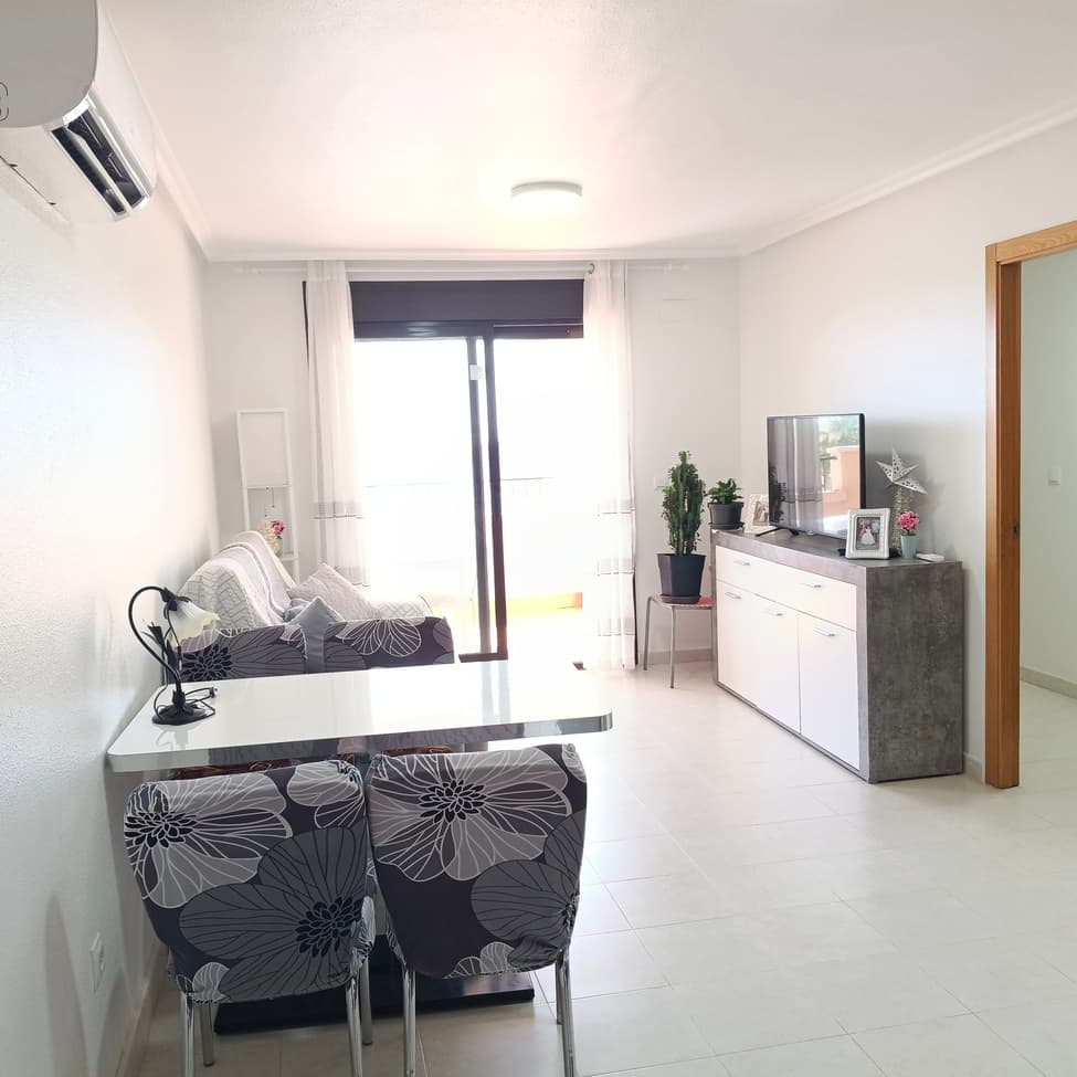 2 bed Middle Floor Apartment in Sucina - 5