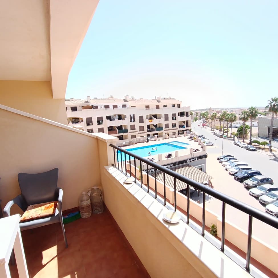 2 bed Middle Floor Apartment in Sucina - 2