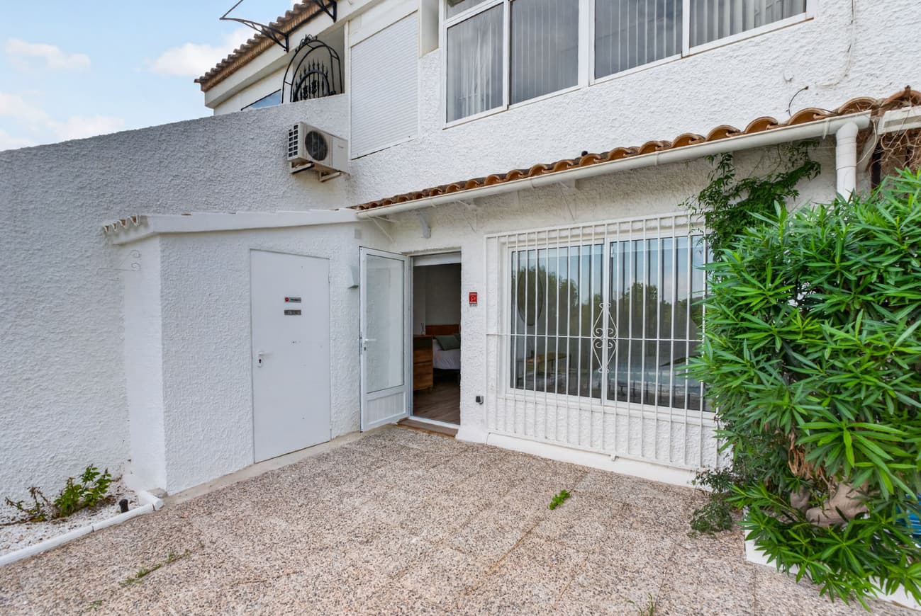 Bungalow de 2 dormitorios en Villamartin - 9