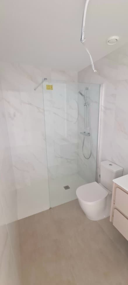 Tussenverdieping Appartement met 2 slaapkamers in Playa Flamenca - 13