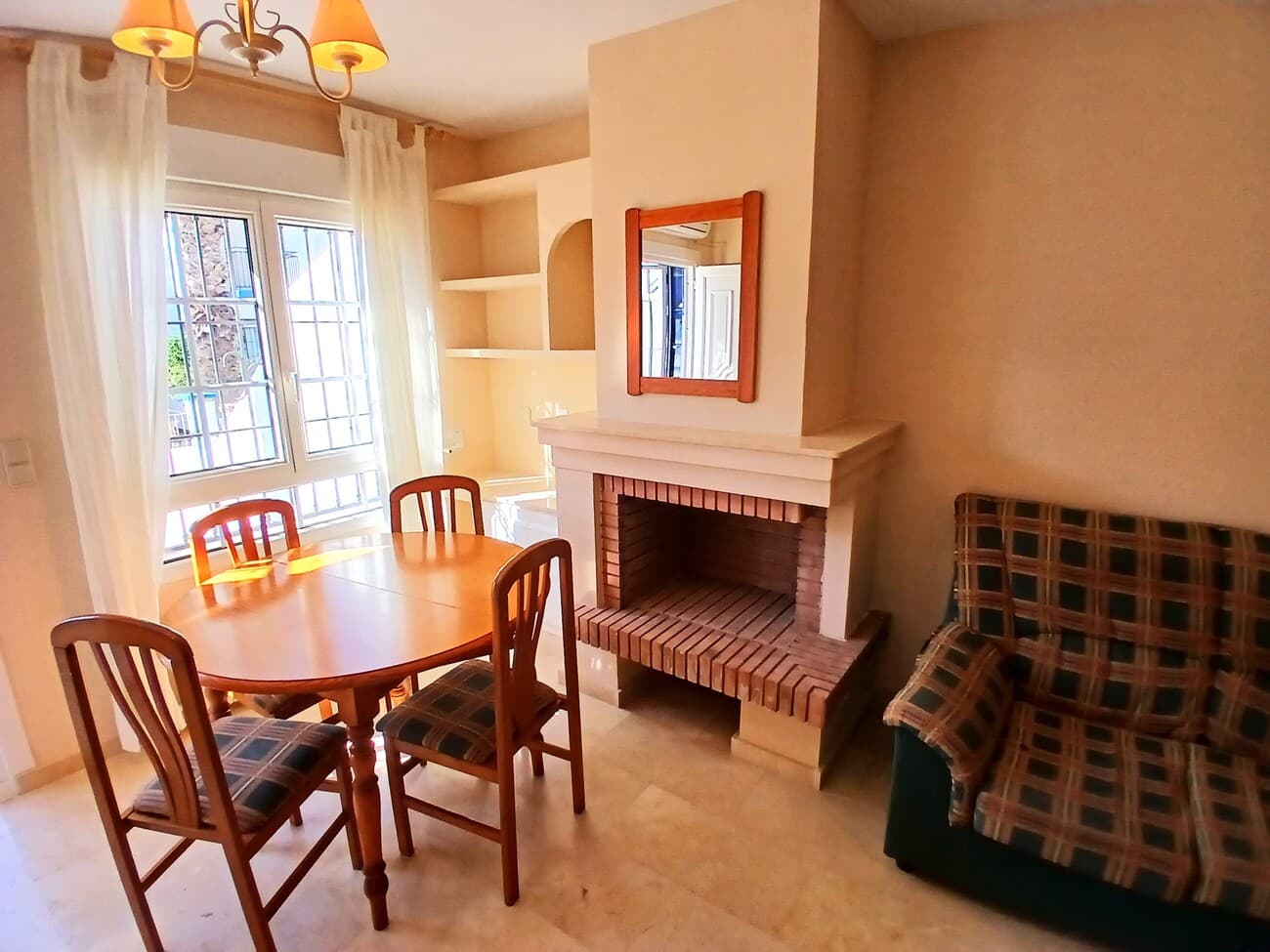 Bungalow met 2 slaapkamers in Villamartin - 8