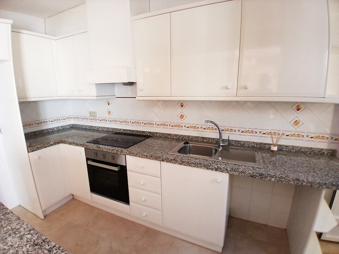 Bungalow met 2 slaapkamers in Villamartin - 12