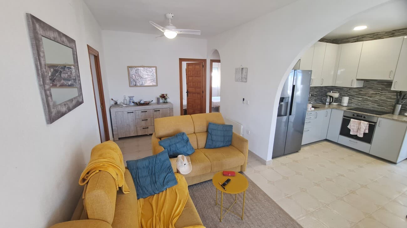 Vrijstaande Villa met 3 slaapkamers in San Miguel de Salinas - 16
