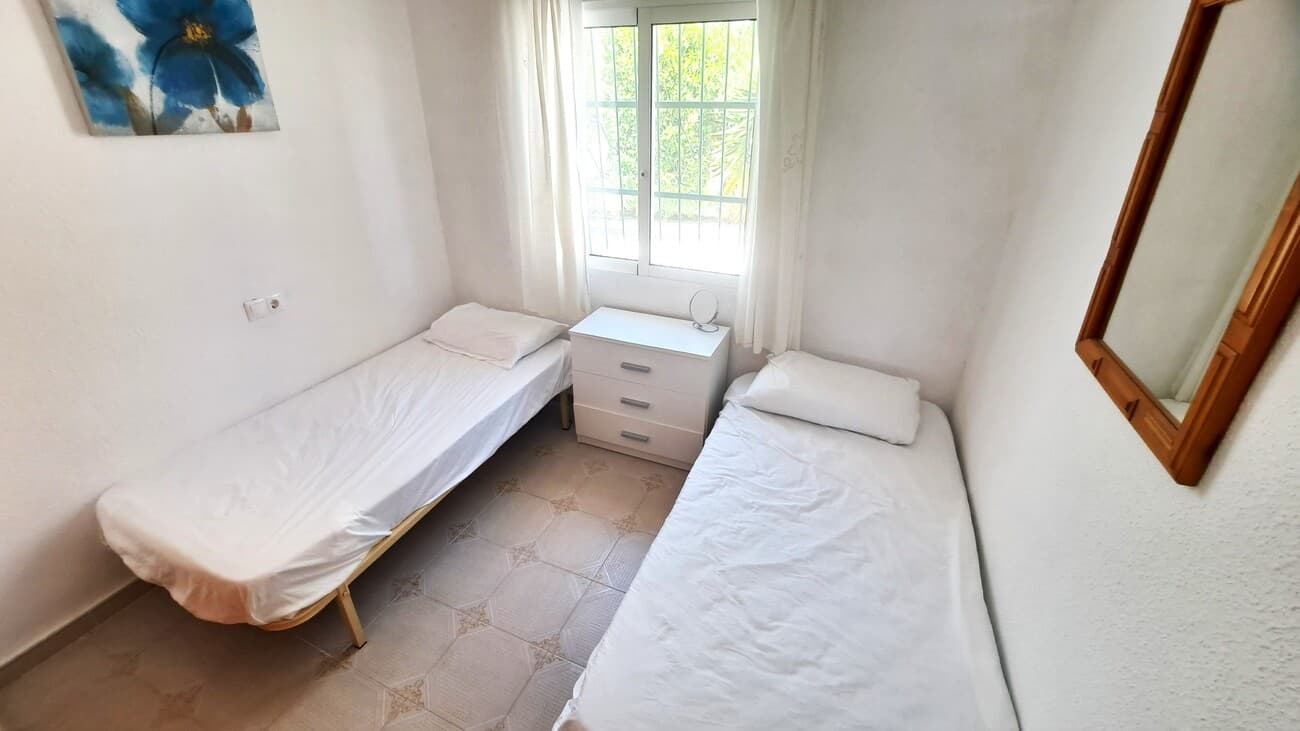 Vrijstaande Villa met 3 slaapkamers in San Miguel de Salinas - 20