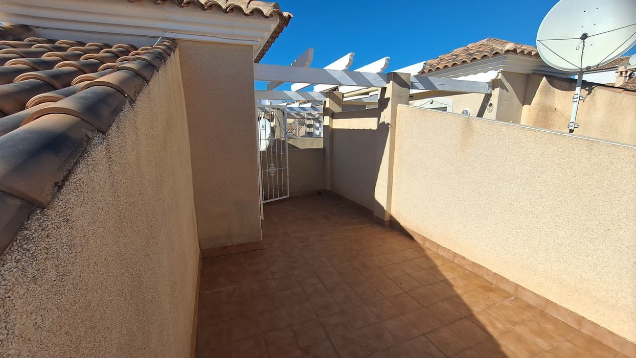 Adosada de 2 dormitorios en Villamartin - 27