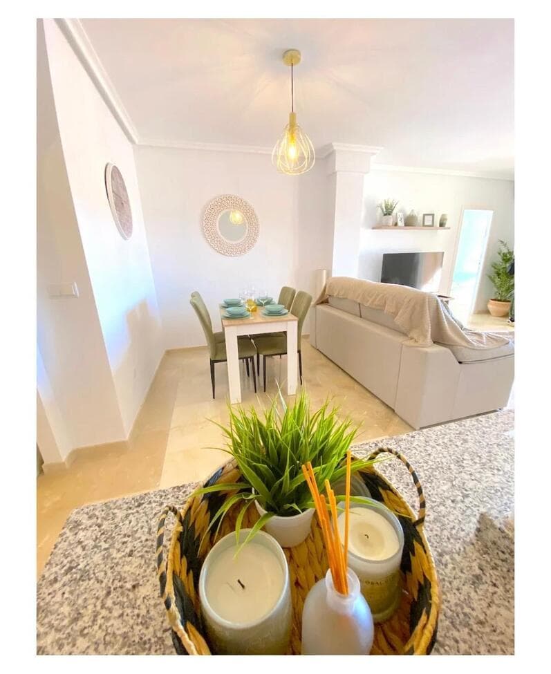 Tussenverdieping Appartement met 2 slaapkamers in Playa Flamenca - 4