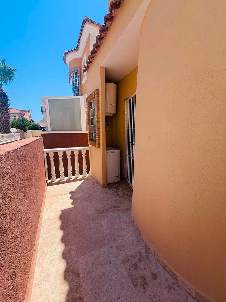 Villa - Chalet de 3 dormitorios en Orihuela Costa - 21