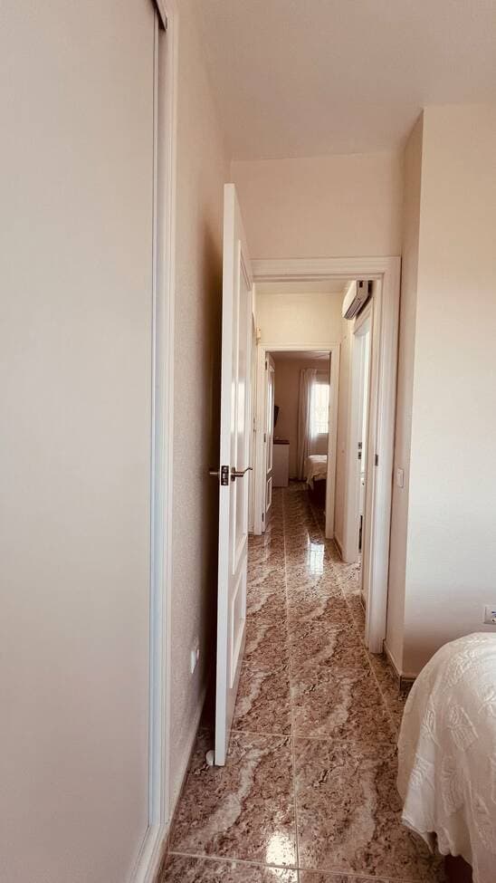 Apartamento Planta Media de 3 dormitorios en Villamartin - 21