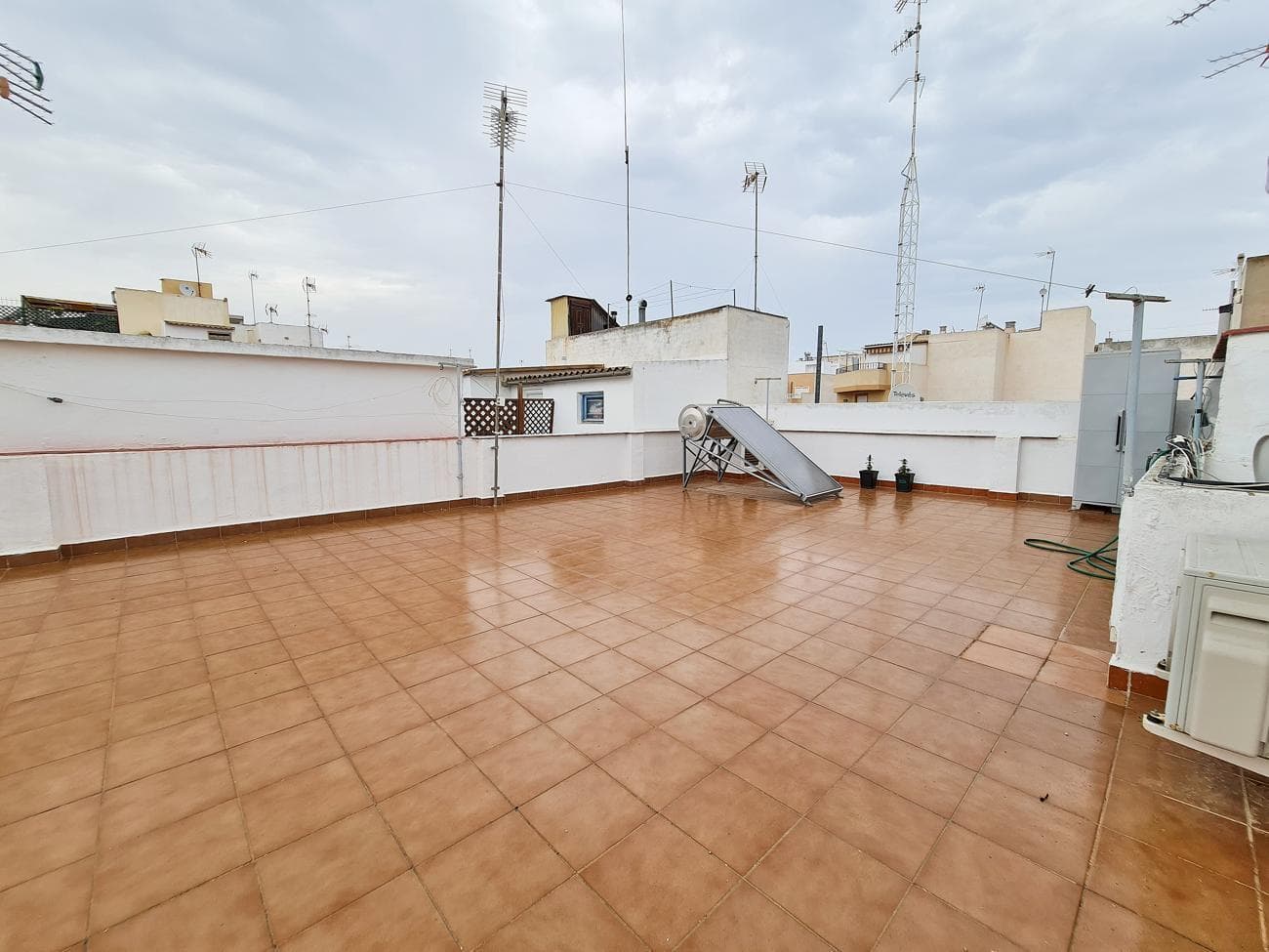 Apartamento Planta Media de 2 dormitorios en Guardamar del Segura - 15
