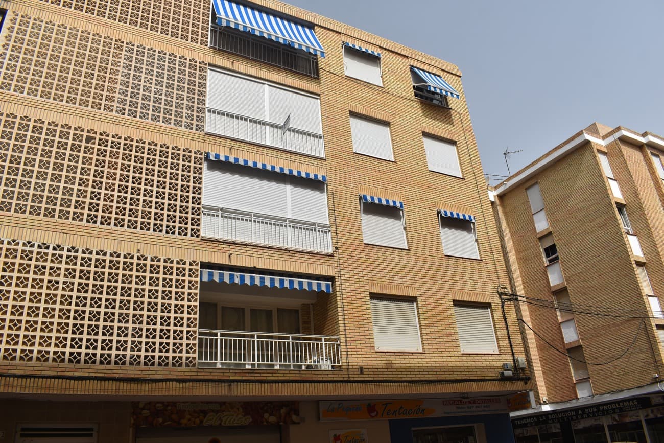 Tussenverdieping Appartement met 3 slaapkamers in Guardamar del Segura - 2
