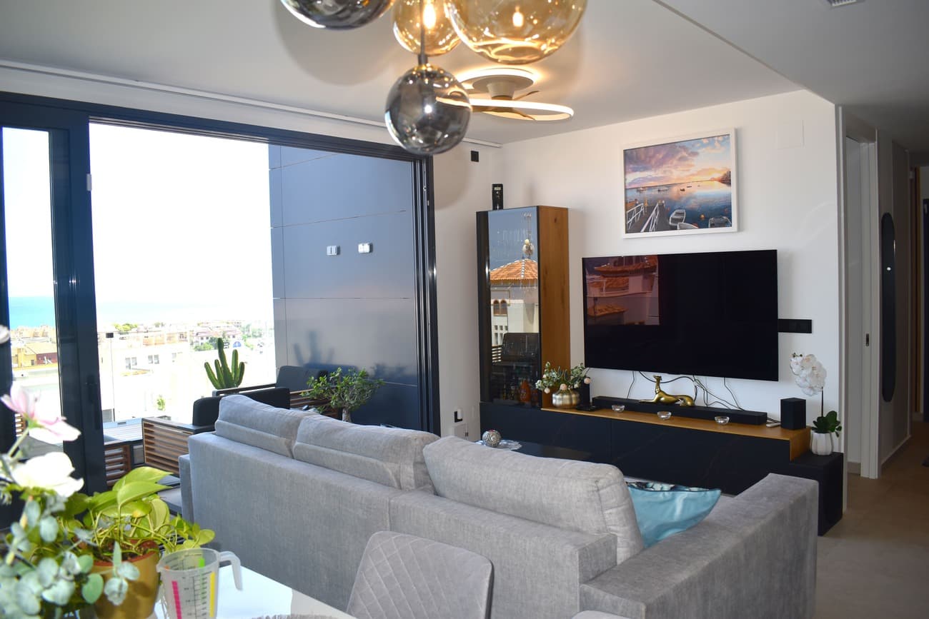 3 bed Middle Floor Apartment in Guardamar del Segura - 8