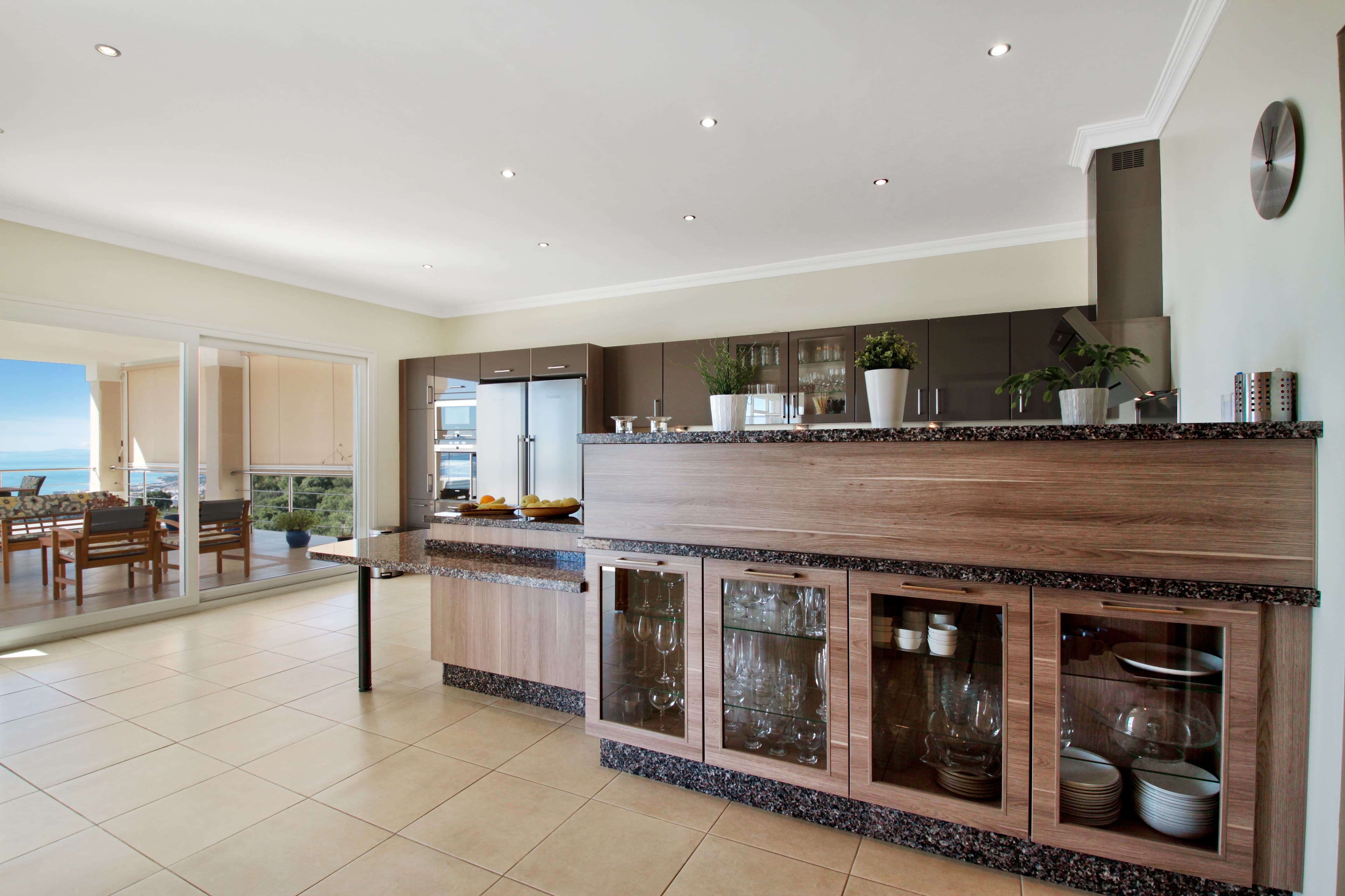 5 bed Detached Villa in Los Monteros