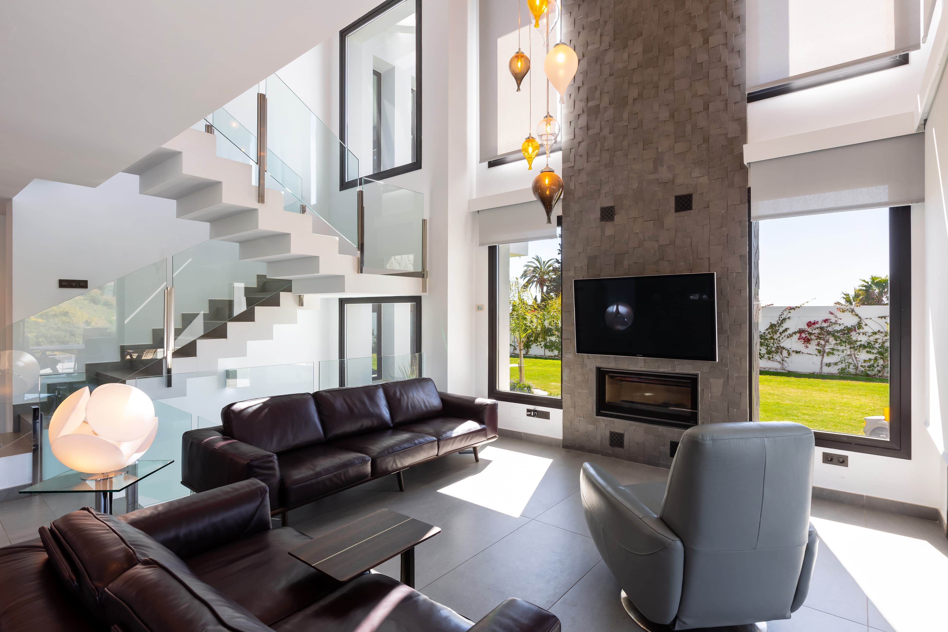 6 bed Detached Villa in El Paraiso