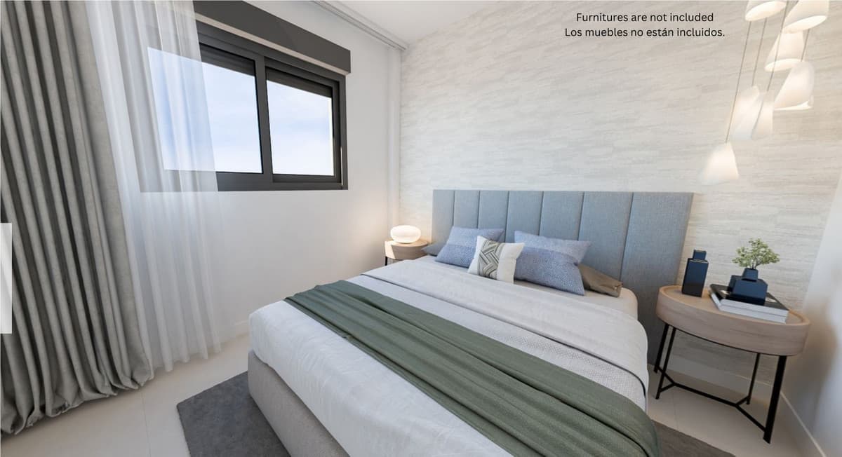 2 bed Middle Floor Apartment in La Cala de Mijas