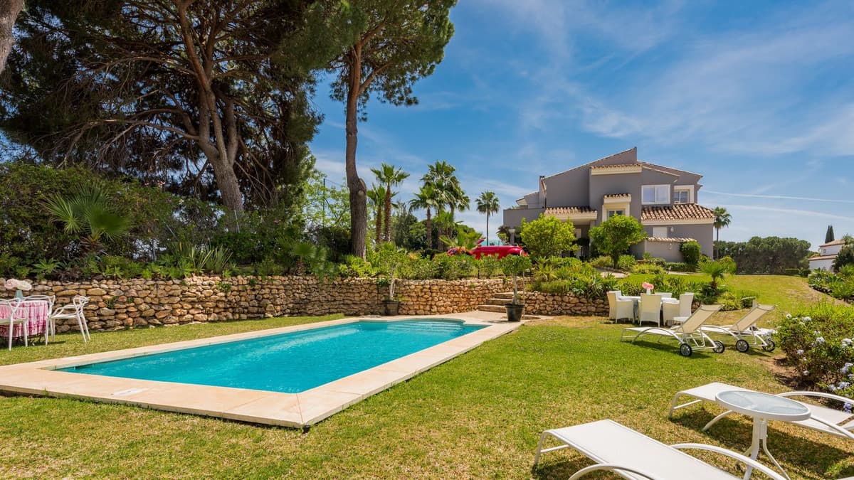 Villa - Chalet de 5 dormitorios en Marbella - 2