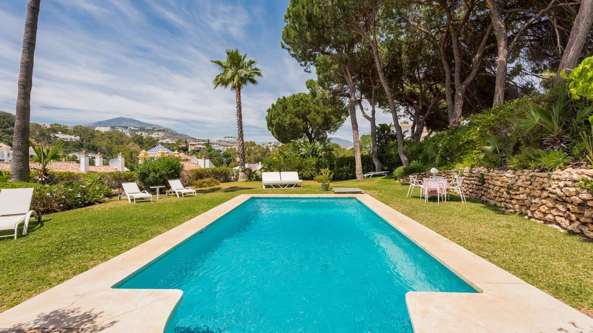 Villa - Chalet de 5 dormitorios en Marbella - 3