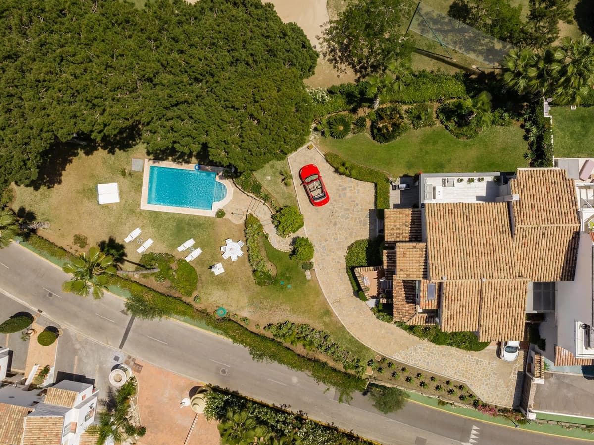 Villa - Chalet de 5 dormitorios en Marbella - 4