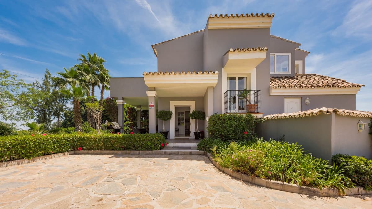 Villa - Chalet de 5 dormitorios en Marbella - 6
