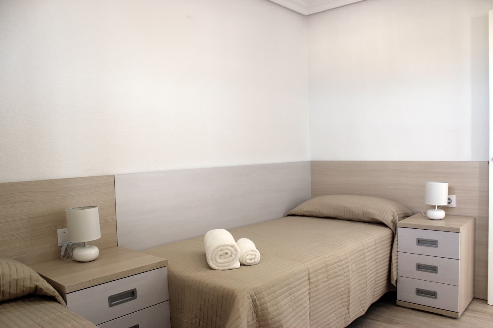 Apartamento Planta Media de 3 dormitorios en Mil Palmeras - 13