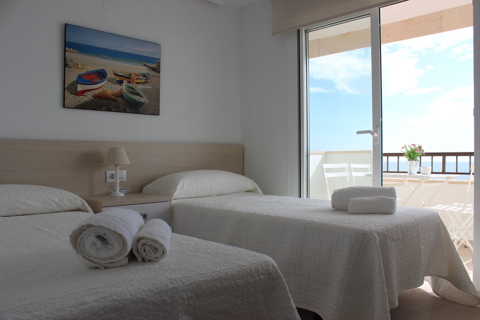 Apartamento Planta Media de 3 dormitorios en Mil Palmeras - 11