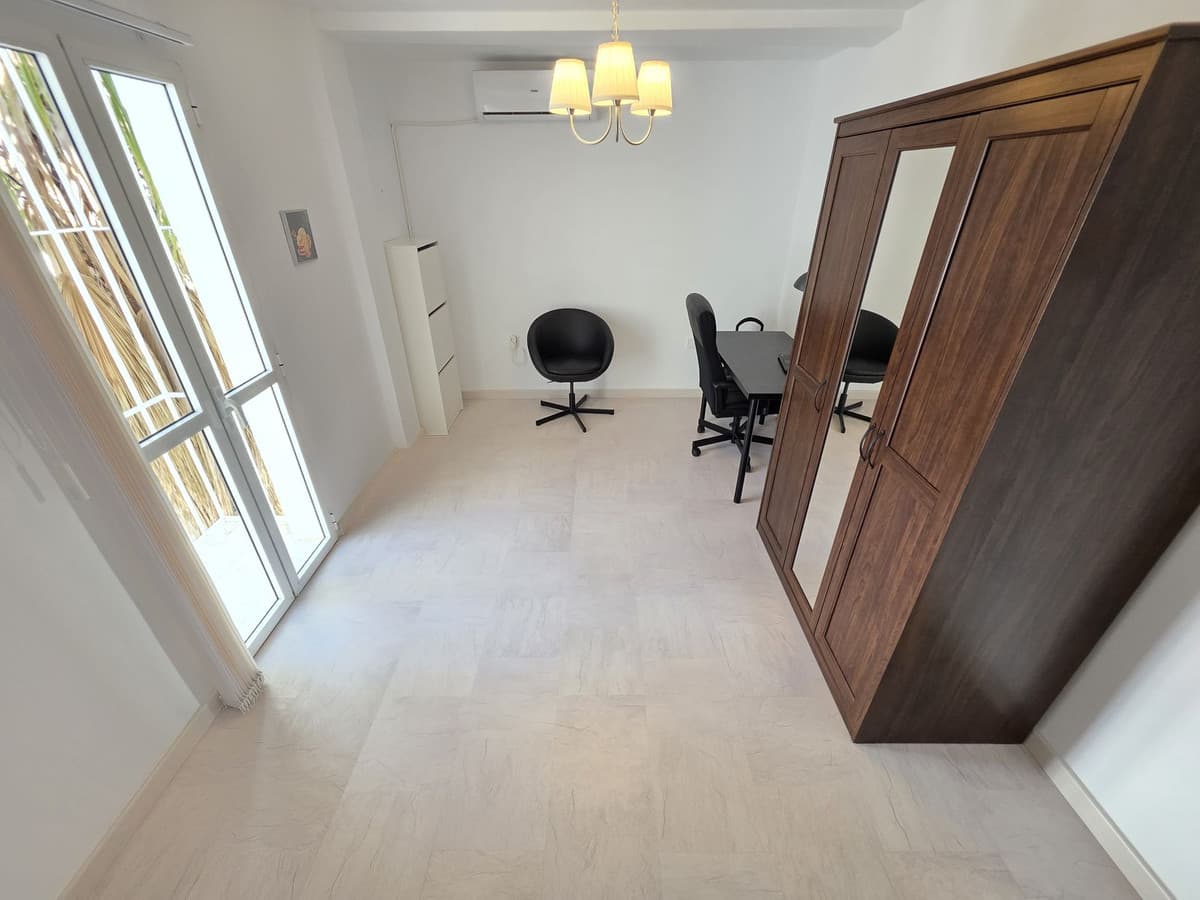 Tussenverdieping Appartement met 3 slaapkamers in Benalmadena Pueblo - 11