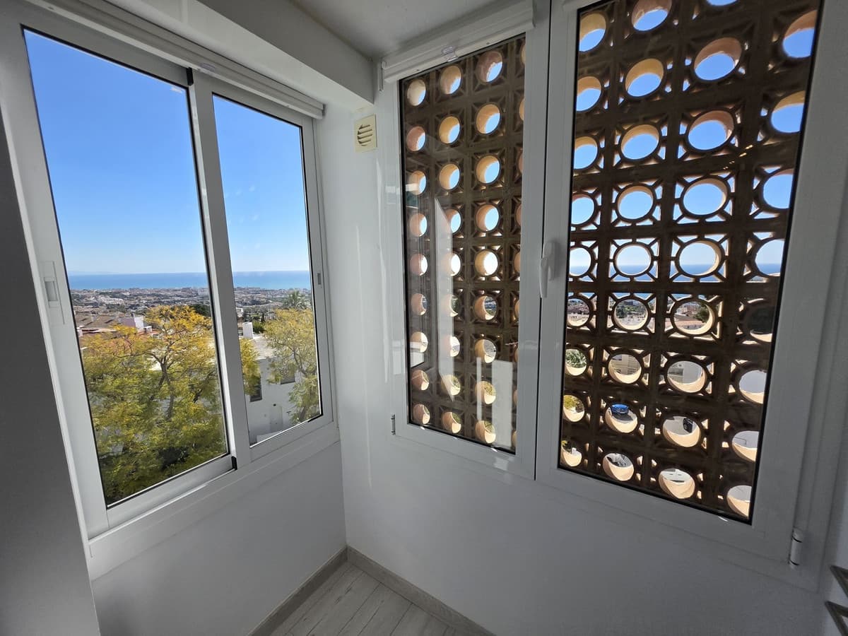 Tussenverdieping Appartement met 3 slaapkamers in Benalmadena Pueblo - 8