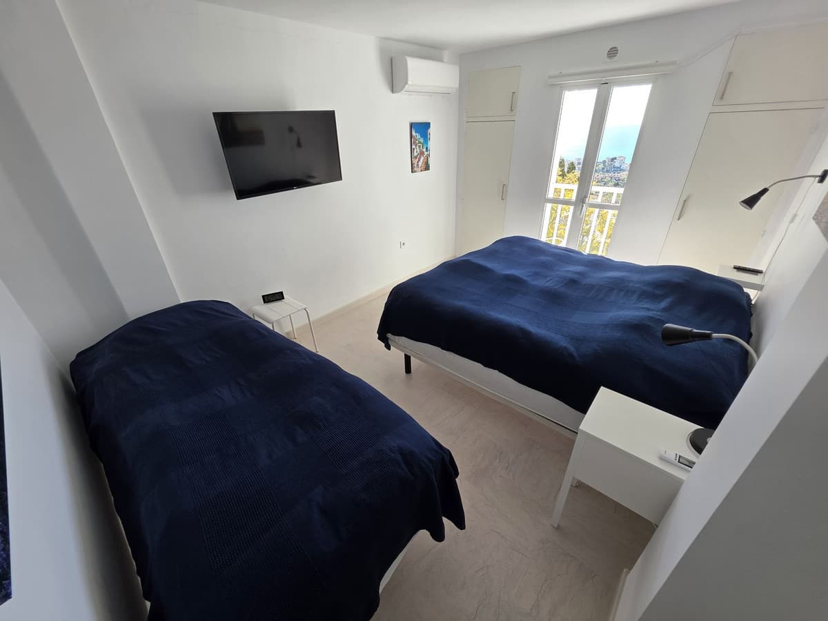 Tussenverdieping Appartement met 3 slaapkamers in Benalmadena Pueblo - 9