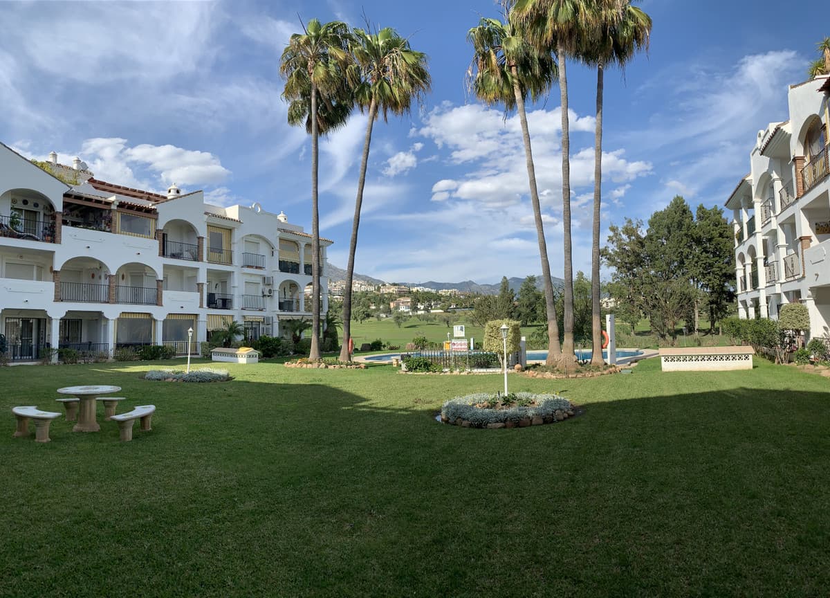 Tussenverdieping Appartement met 3 slaapkamers in Mijas Golf - 2