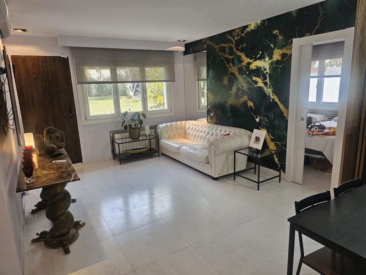 Villa - Chalet de 4 dormitorios en Calahonda - 28