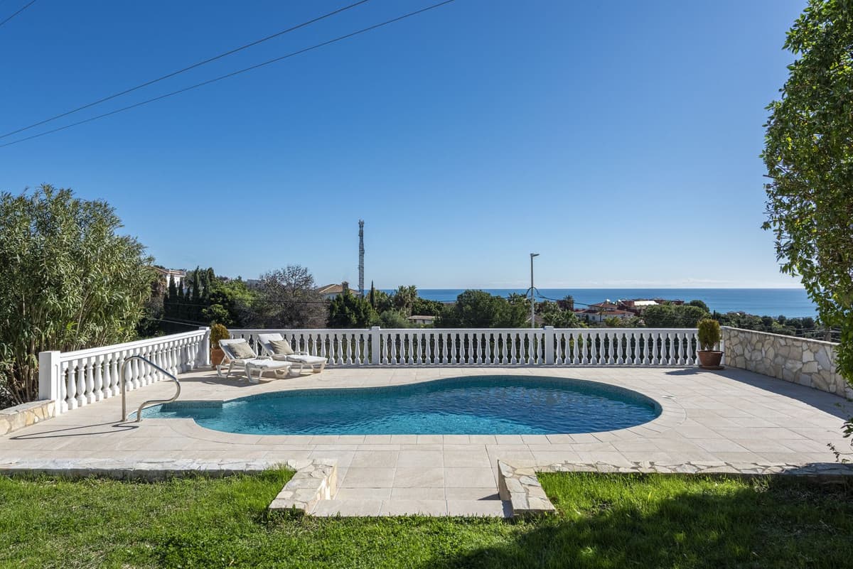 Vrijstaande Villa met 4 slaapkamers in Benalmadena Costa - 17
