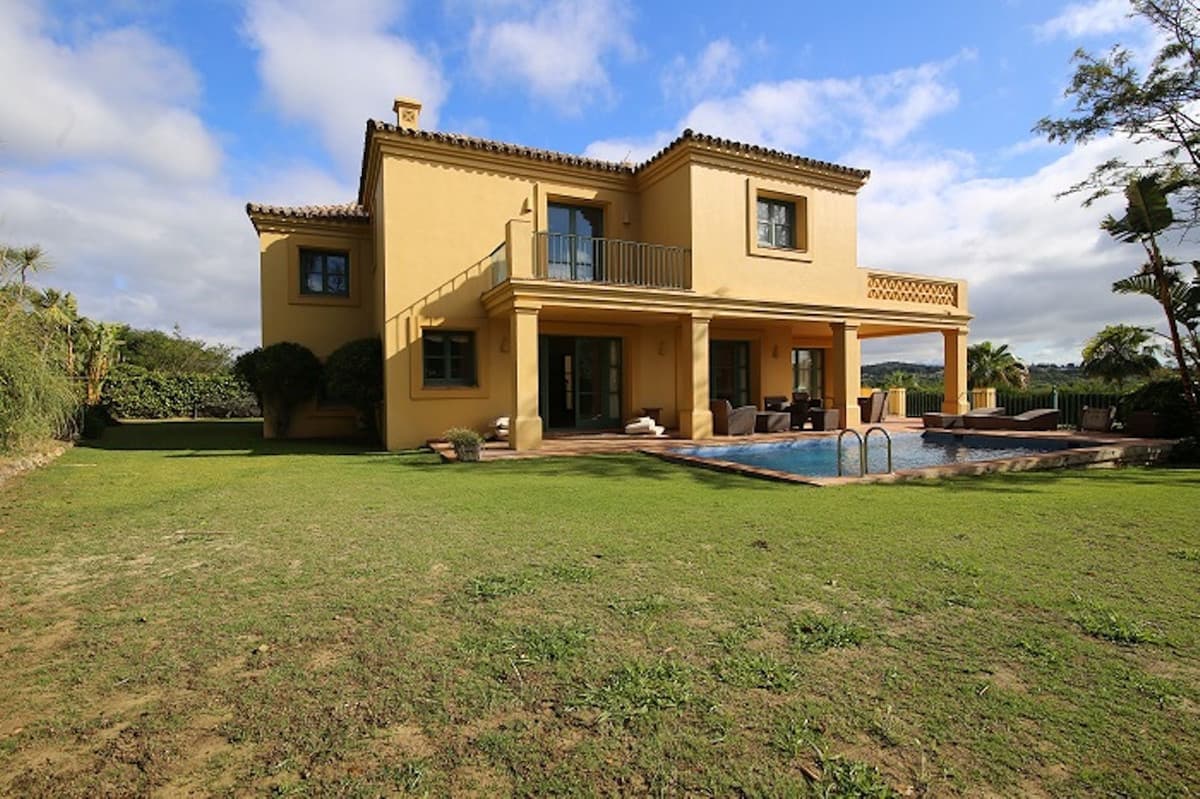 Vrijstaande Villa met 6 slaapkamers in Sotogrande - 22