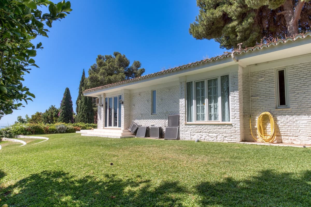 Villa - Chalet de 6 dormitorios en Benalmadena - 11
