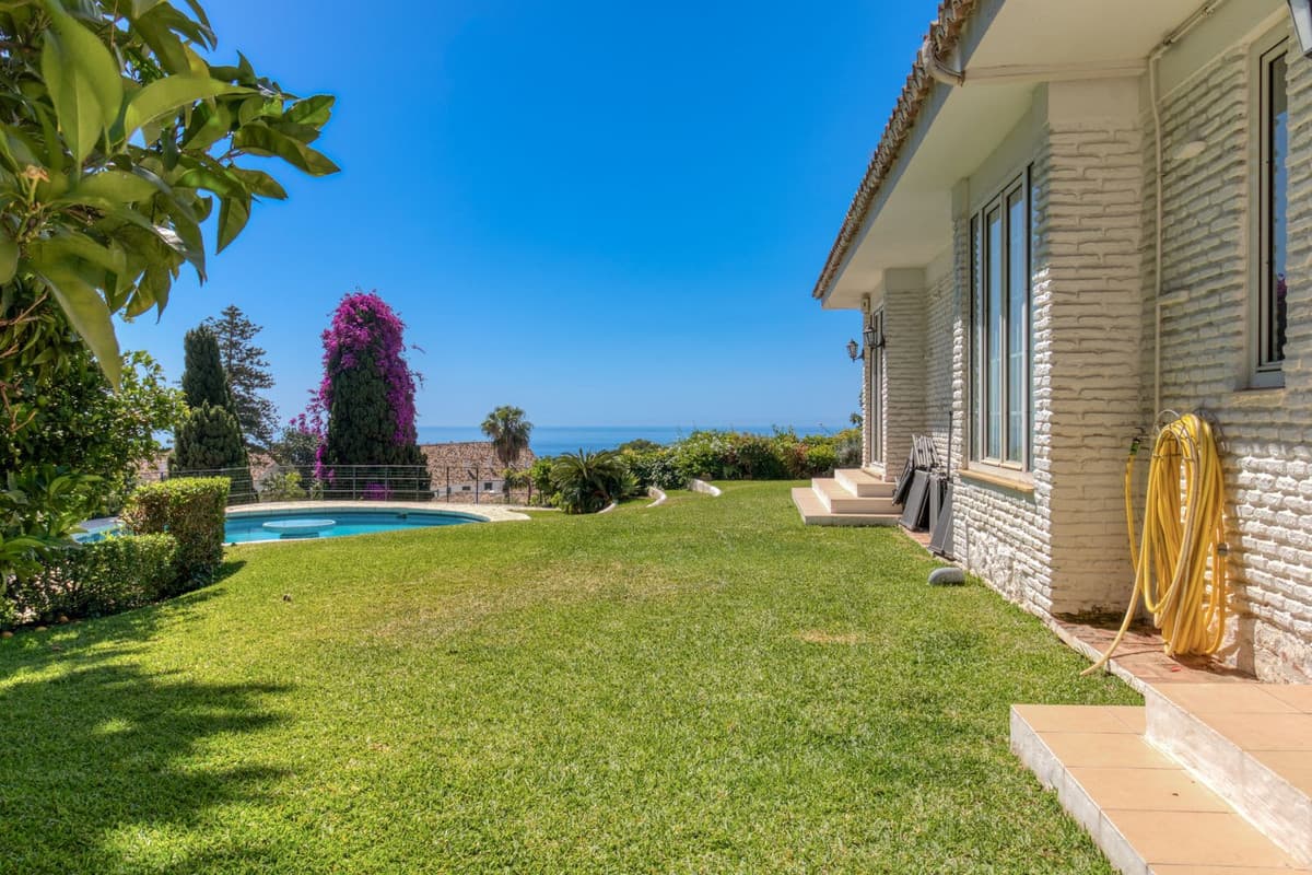 Villa - Chalet de 6 dormitorios en Benalmadena - 10