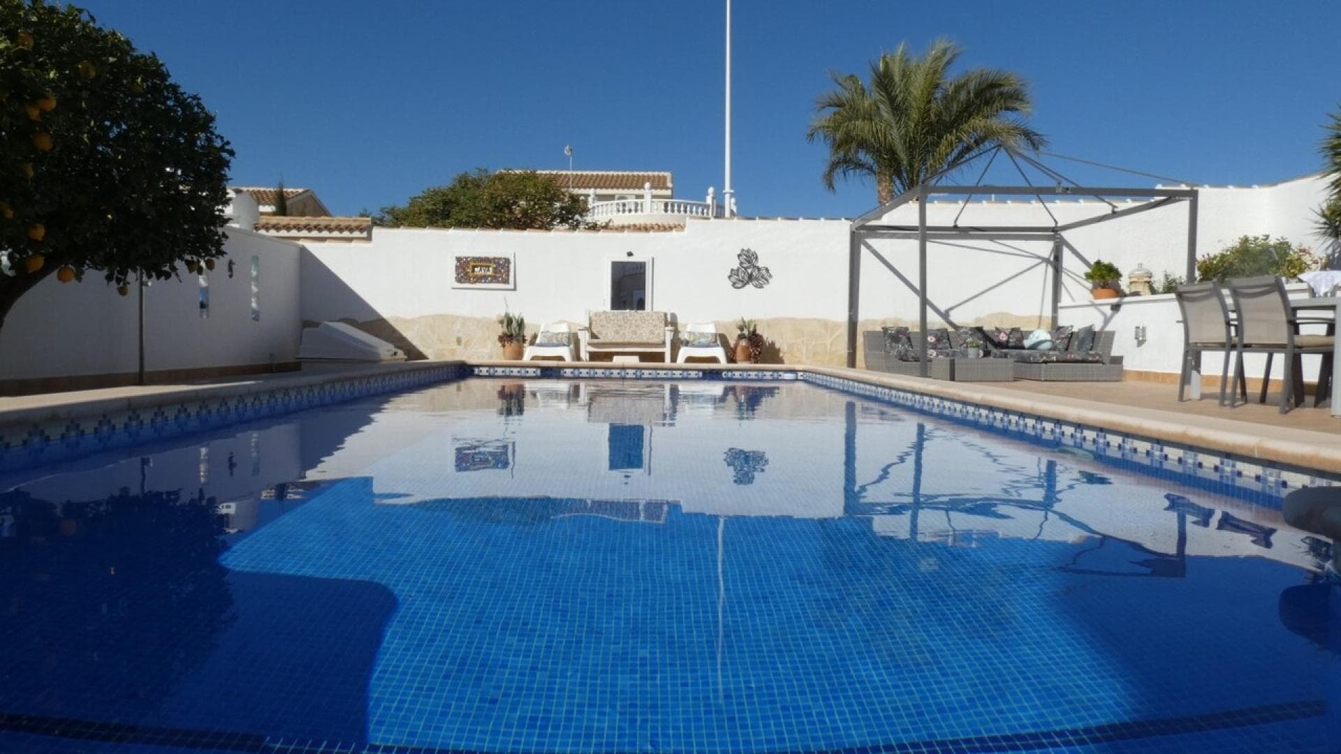 5 bed Villa in Camposol - 3