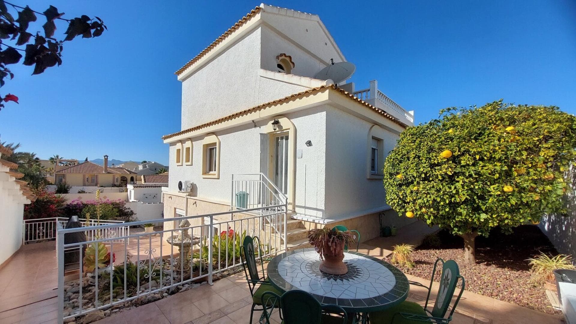 5 bed Villa in Camposol - 6