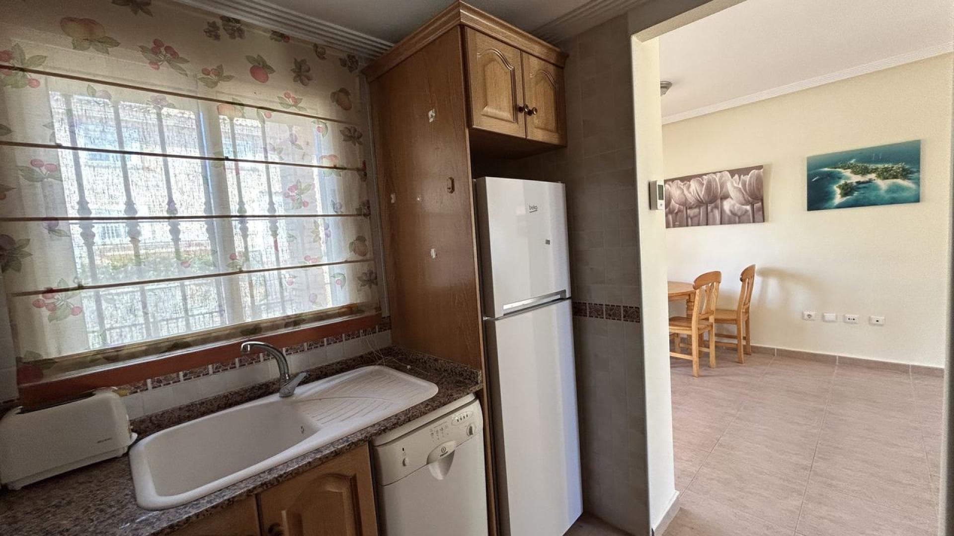 Geschakelde Woning met 2 slaapkamers in Los Altos - 9