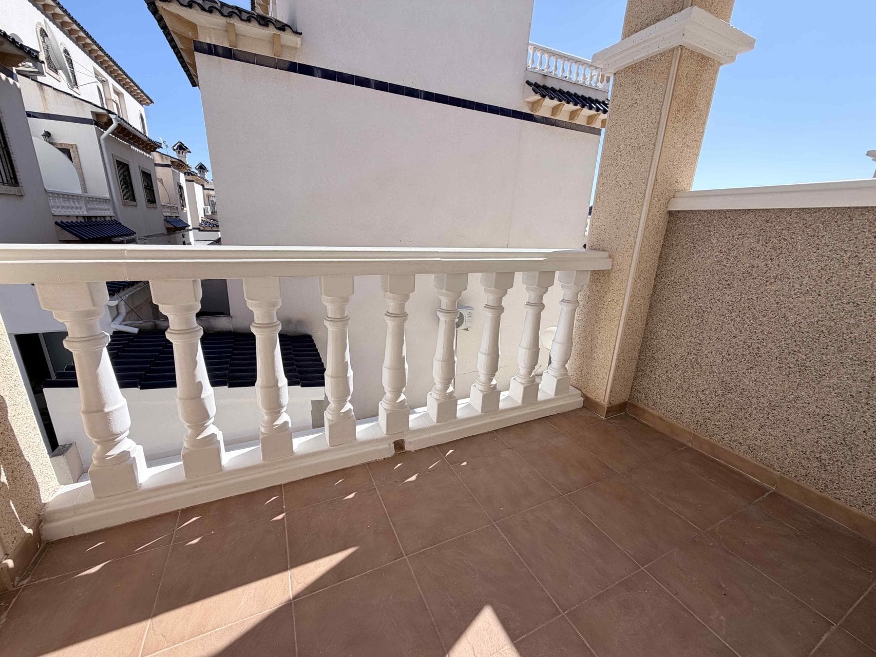 Adosada de 3 dormitorios en Orihuela Costa - 19