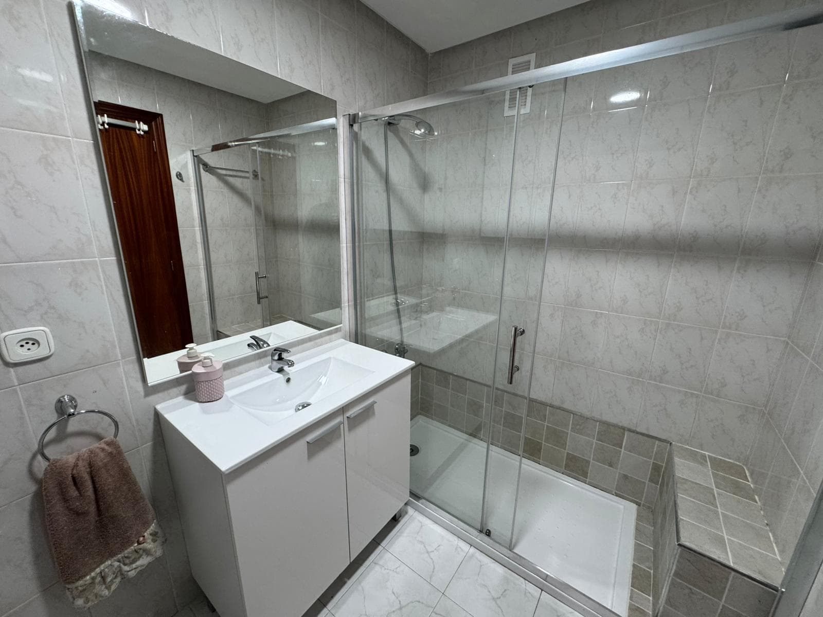 Apartamento Planta Media de 3 dormitorios en San Miguel de Salinas - 21