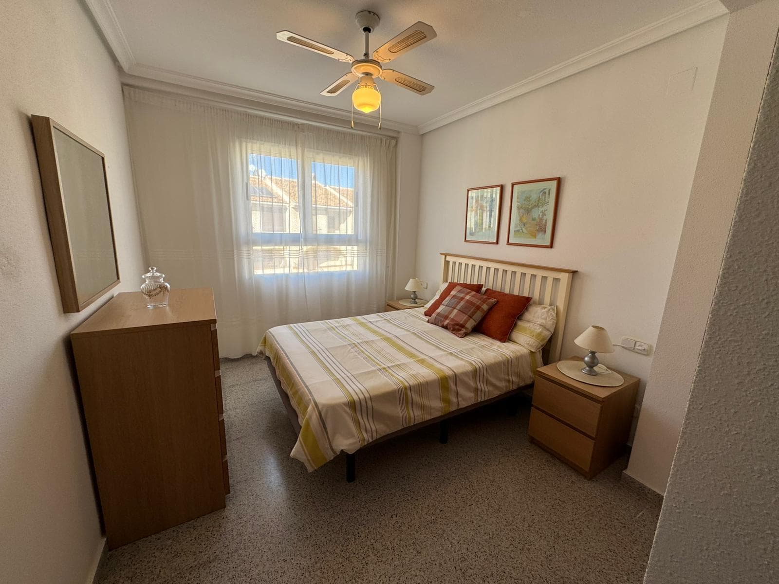 Apartamento Planta Media de 3 dormitorios en San Miguel de Salinas - 16